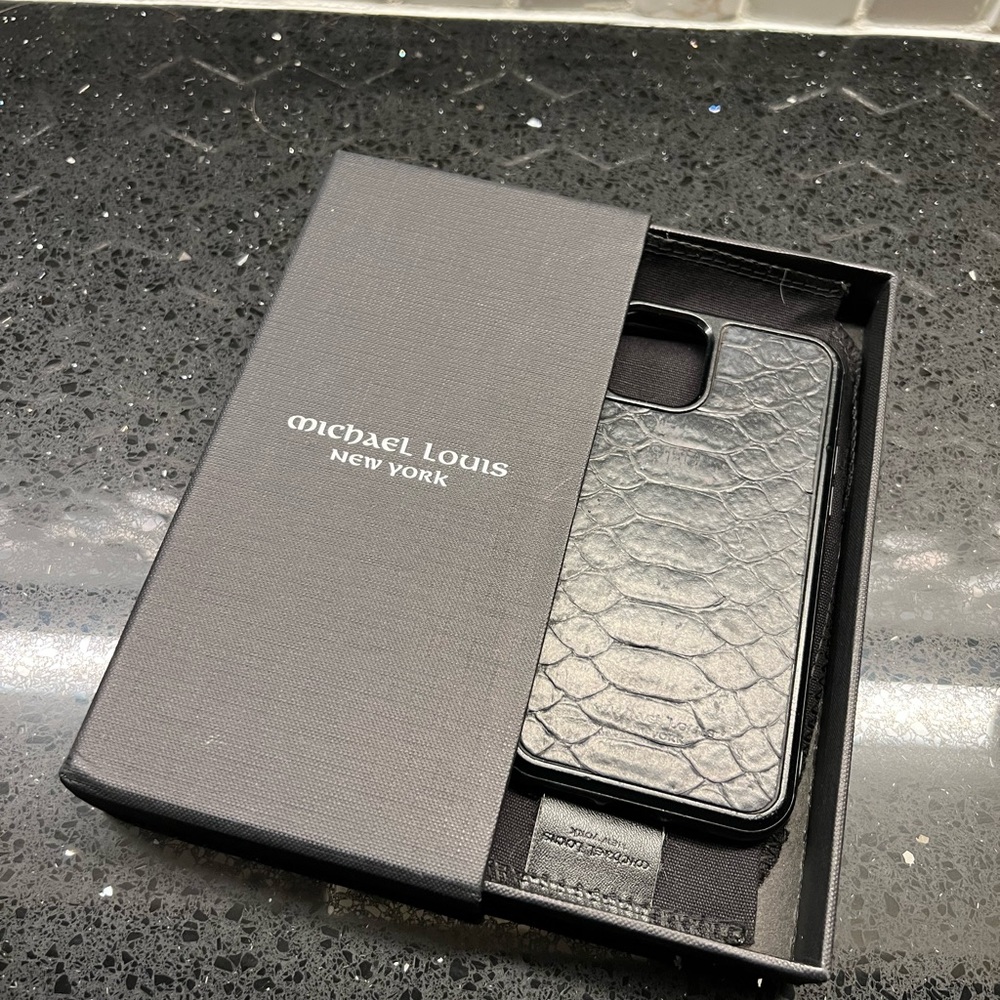 Michael Louis Black Python Iphone 11 Pro Case - image 6